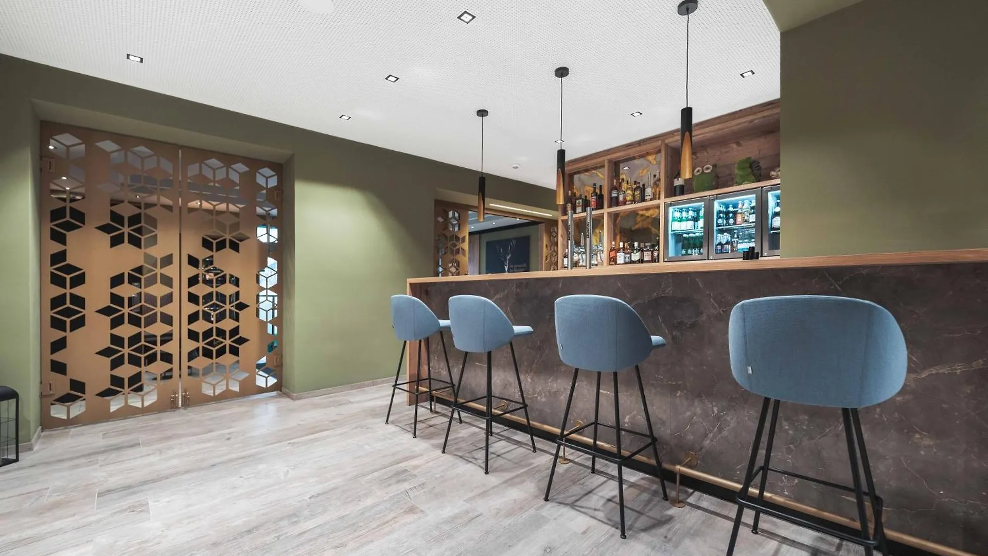 Binders Budget City-Mountain Hotel Innsbruck Austria